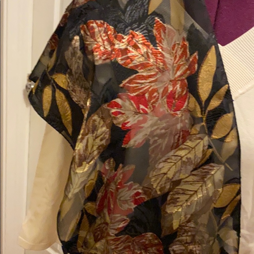 Scarf 🧣 - Picture 2 of 2
